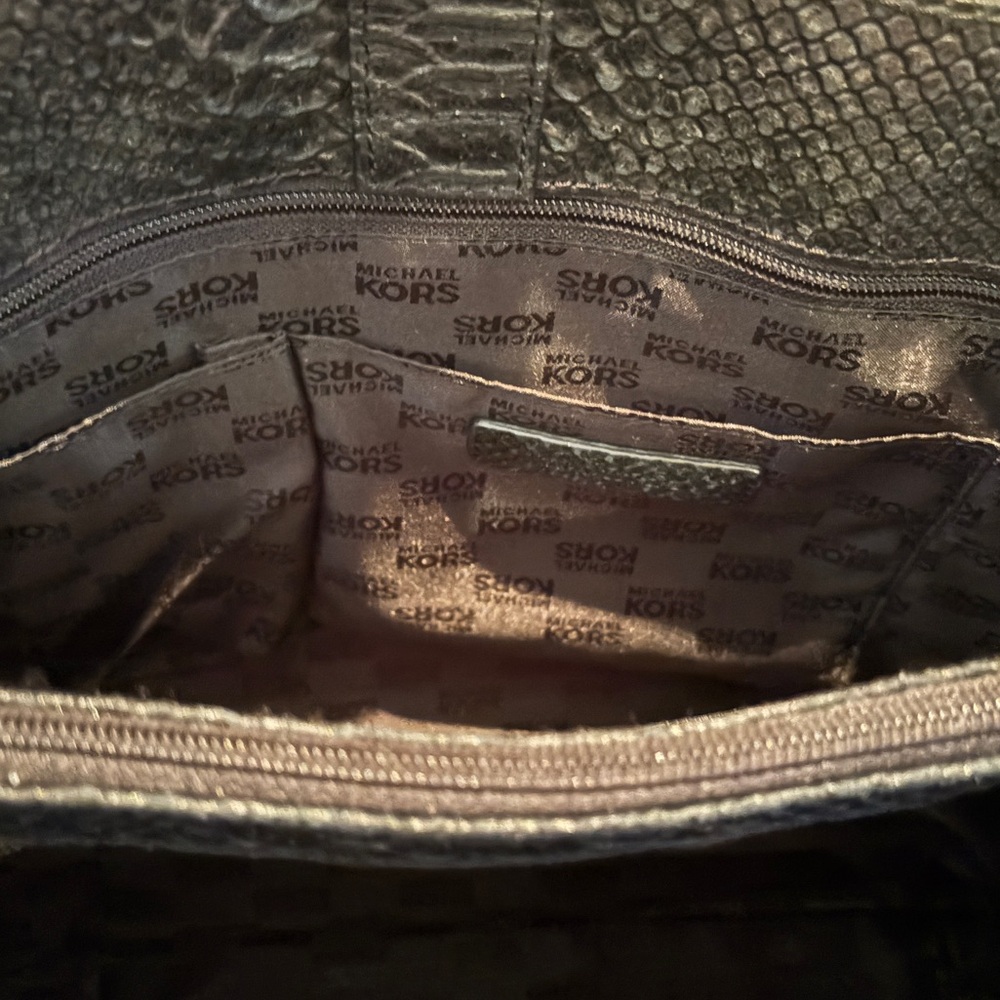 Michael Kors Black Python Leather Hamilton Purse - Picture 8 of 11